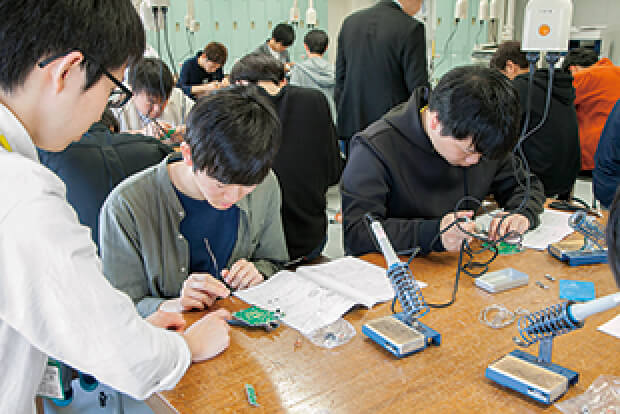 電気ものづくり実験／電気工学基礎実験