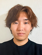手代木　汰雅