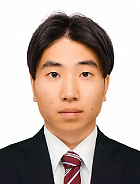 小林　泰介