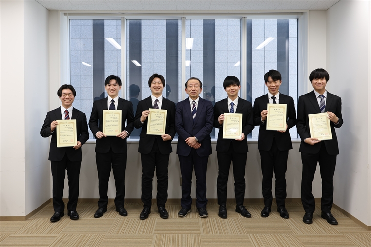 電気工学科・電気工学専攻の学生6名が優秀発表賞を受賞